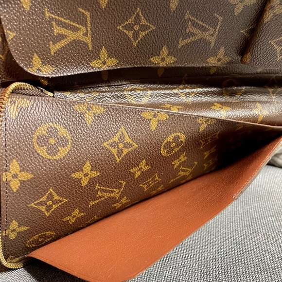 Rare & Discontinued! Louis Vuitton Poche Escapade Monogram Travel Organizer - Picture 12 of 16
